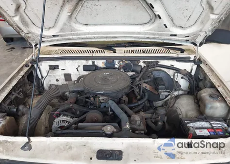 1987 Dodge Dakota z USA, uszkodzony, nr VIN 1B7GN14M1HS486188